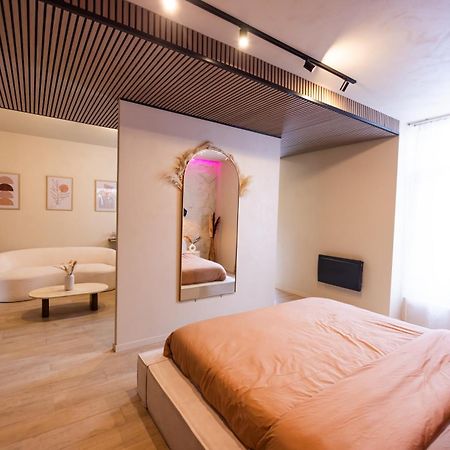 Harmony Room Suite Avec Balneo Angers Kültér fotó