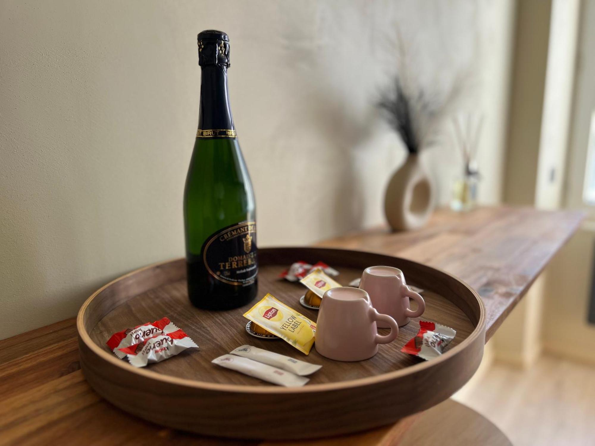 Harmony Room Suite Avec Balneo Angers Kültér fotó