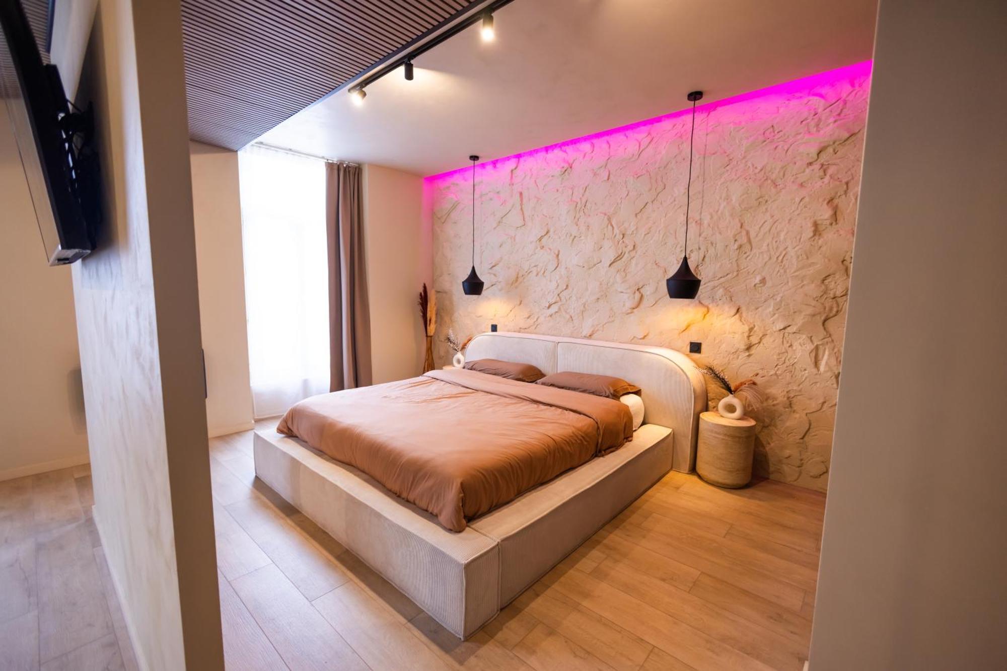 Harmony Room Suite Avec Balneo Angers Kültér fotó
